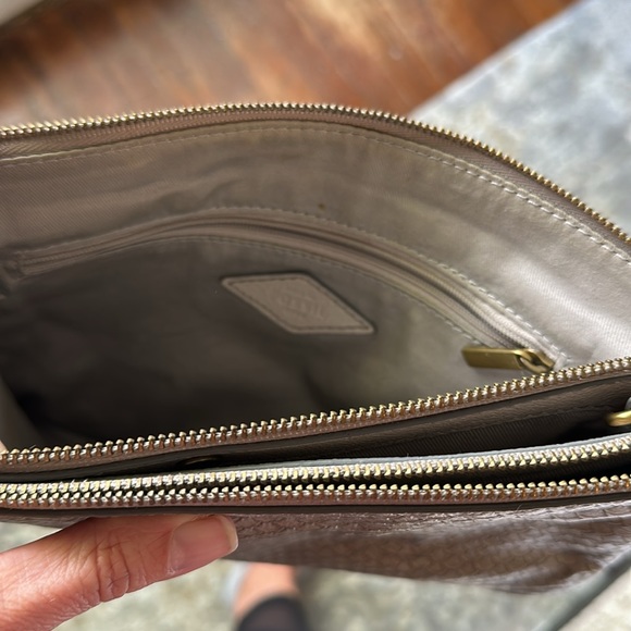 Fossil Textured PVC Crossbody/Clutch - Picture 6 of 10